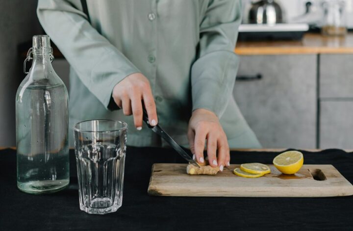 What Does Dr. Gundry Say to Eat Before Bed? His Nighttime Nutrition Guidelines Explained